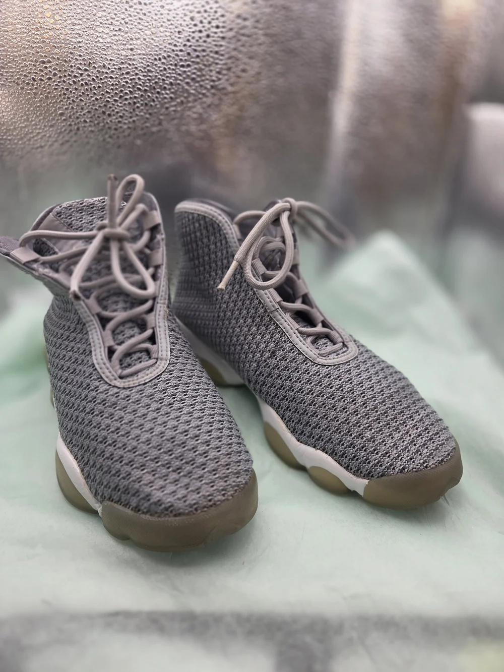 Jordan Air Jordan Horizon Mid Gray Mesh Lace Up Men's Sneaker 823581-013